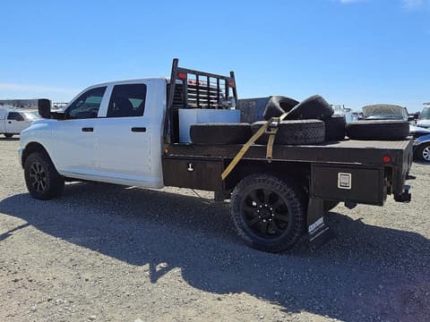 2015 Ram 2500, VIN 3C6UR5HL4FG576785. Фото 2 з 6 з аукціону Copart. Каталог авто зі США OpenDataCar.