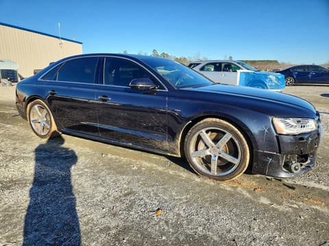 2017 Audi A8, VIN WAU44AFD2HN016654. Фото 4 из 6 с аукциона Copart. Каталог авто из США OpenDataCar.