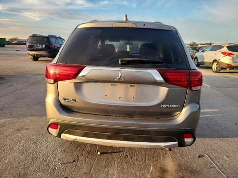 2018 Mitsubishi Outlander, VIN JA4AD2A32JZ053464. Фото 6 з 6 з аукціону Copart. Каталог авто зі США OpenDataCar.