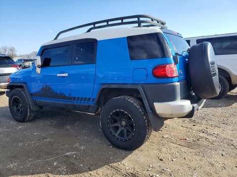 2007 Toyota FJ Cruiser, VIN JTEBU11F270002215. Фото 2 з 6 з аукціону Copart. Каталог авто зі США OpenDataCar.