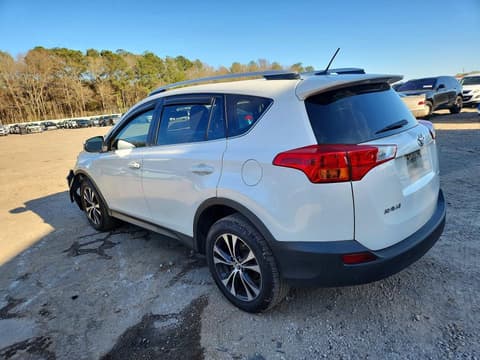 2015 Toyota RAV4, VIN JTMYFREV7FD047263. Фото 2 з 6 з аукціону Copart. Каталог авто зі США OpenDataCar.