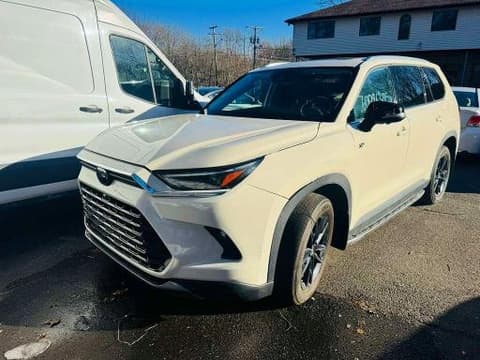 2024 Toyota Highlander, VIN 5TDACAB58RS018797. Фото 1 з 6 з аукціону Copart. Каталог авто зі США OpenDataCar.