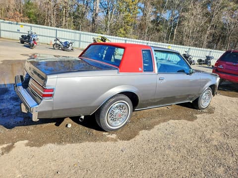 1986 Buick Regal, VIN 1G4GJ47AXGP215688. Фото 3 з 6 з аукціону Copart. Каталог авто зі США OpenDataCar.