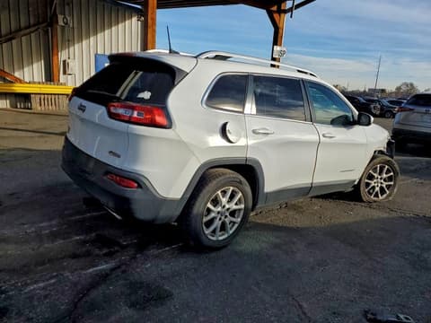 2016 Jeep Cherokee, VIN 1C4PJMCS5GW328523. Фото 3 з 6 з аукціону Copart. Каталог авто зі США OpenDataCar.