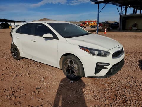 2019 Kia Forte, VIN 3KPF24AD9KE125537. Фото 4 з 6 з аукціону Copart. Каталог авто зі США OpenDataCar.