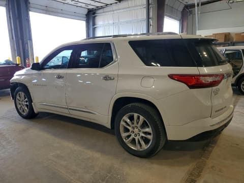 2018 Chevrolet Traverse, VIN 1GNEVKKW4JJ152175. Фото 2 з 6 з аукціону Copart. Каталог авто зі США OpenDataCar.