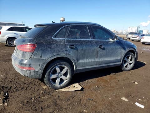 2015 Audi Q3, VIN WA1GFCFS5FR010822. Фото 3 из 6 с аукциона Copart. Каталог авто из США OpenDataCar.