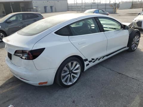 2019 Tesla Model 3, VIN 5YJ3E1EA7KF476546. Фото 3 з 6 з аукціону Copart. Каталог авто зі США OpenDataCar.