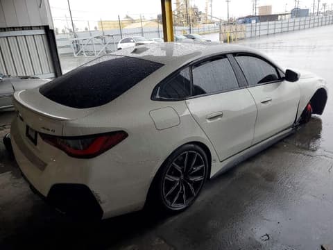 2022 Bmw 4 Series, VIN WBA63AV08NFM01555. Фото 3 з 6 з аукціону Copart. Каталог авто зі США OpenDataCar.