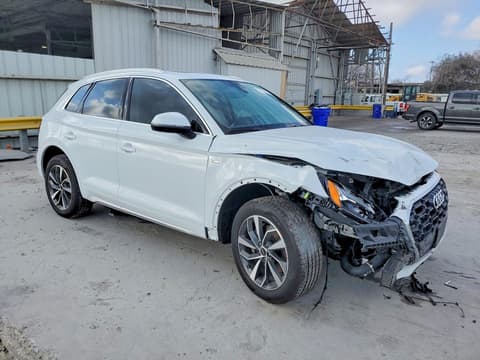 2025 Audi Q5, VIN WA1GAAFY6S2029728. Фото 4 з 6 з аукціону Copart. Каталог авто зі США OpenDataCar.