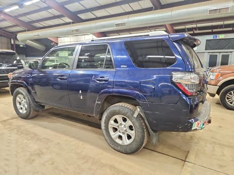 2014 Toyota 4Runner, VIN JTEBU5JRXE5157466. Фото 2 из 6 с аукциона Copart. Каталог авто из США OpenDataCar.