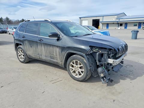 2015 Jeep Cherokee, VIN 1C4PJMCB6FW787977. Фото 4 з 6 з аукціону Copart. Каталог авто зі США OpenDataCar.