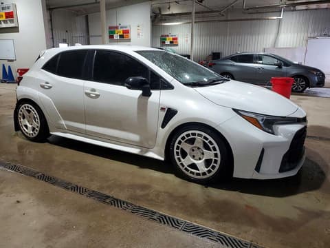 2023 Toyota GR Corolla, VIN JTNABAAE6PA002740. Фото 4 з 6 з аукціону Copart. Каталог авто зі США OpenDataCar.