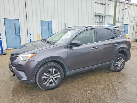 2018 Toyota RAV4, VIN JTMZFREV0JJ211645. Фото 1 з 6 з аукціону Copart. Каталог авто зі США OpenDataCar.