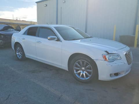 2012 Chrysler 300, VIN 2C3CCACGXCH310485. Фото 4 з 6 з аукціону Copart. Каталог авто зі США OpenDataCar.