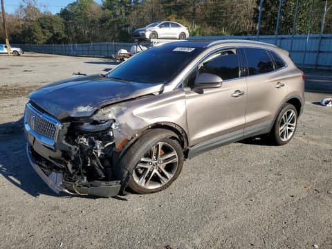 2019 Lincoln MKC, VIN 5LMCJ3D96KUL09240. Фото 1 з 6 з аукціону Copart. Каталог авто зі США OpenDataCar.