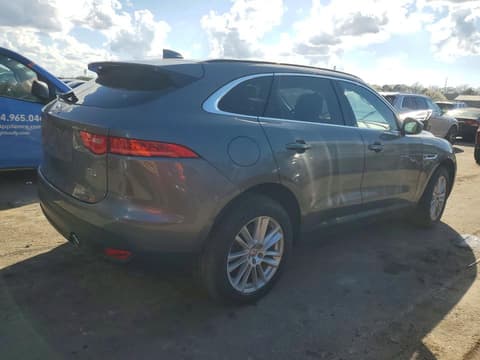 2017 Jaguar F-Pace, VIN SADCK2BV3HA495283. Фото 3 з 6 з аукціону Copart. Каталог авто зі США OpenDataCar.
