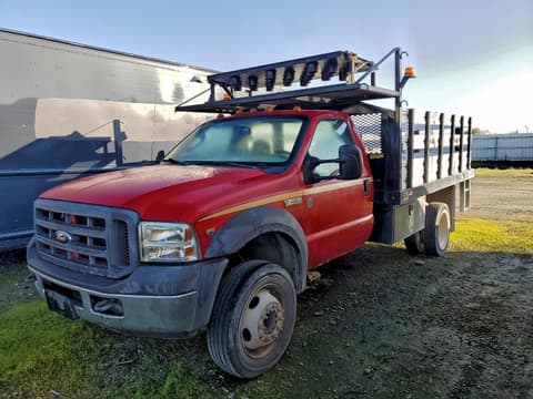 2005 Ford F-450 Super Duty, VIN 1FDXF46Y45ED35690. Фото 1 з 6 з аукціону Copart. Каталог авто зі США OpenDataCar.