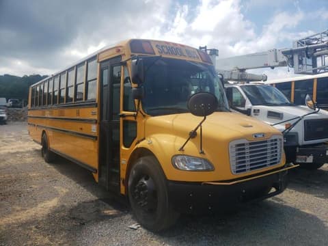 2016 Freightliner Chassis, VIN 4UZABRDT5GCGP7026. Фото 1 з 6 з аукціону Copart. Каталог авто зі США OpenDataCar.