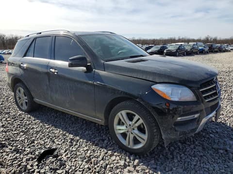 2015 Mercedes-benz ML-Class, VIN 4JGDA5HB8FA514582. Фото 4 з 6 з аукціону Copart. Каталог авто зі США OpenDataCar.