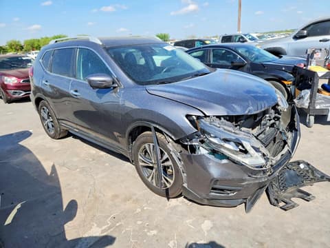 2017 Nissan Rogue, VIN 5N1AT2MT2HC738576. Фото 4 з 6 з аукціону Copart. Каталог авто зі США OpenDataCar.