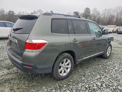 2013 Toyota Highlander, VIN 5TDBK3EH1DS185844. Фото 3 з 6 з аукціону Copart. Каталог авто зі США OpenDataCar.