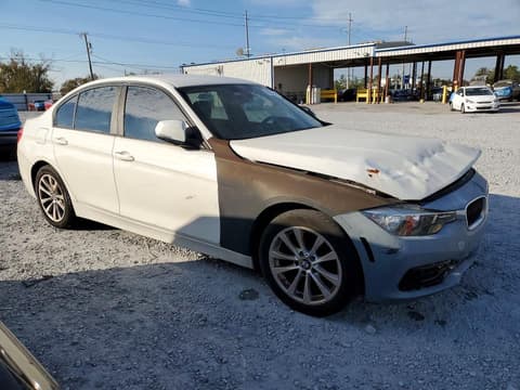 2016 Bmw 3 Series, VIN WBA8E1G58GNT37974. Фото 4 з 6 з аукціону Copart. Каталог авто зі США OpenDataCar.