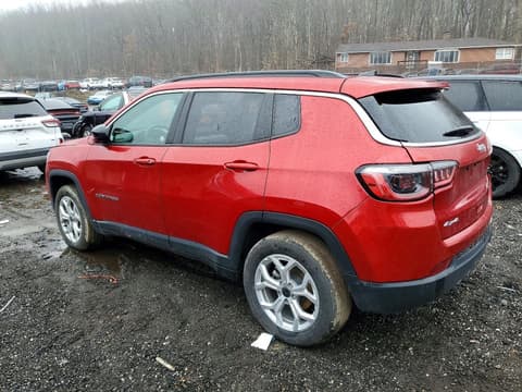 2025 Jeep Compass, VIN 3C4NJDBN2ST569943. Фото 2 з 6 з аукціону Copart. Каталог авто зі США OpenDataCar.