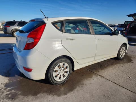 2017 Hyundai Accent, VIN KMHCT5AE7HU340306. Фото 3 з 6 з аукціону Copart. Каталог авто зі США OpenDataCar.