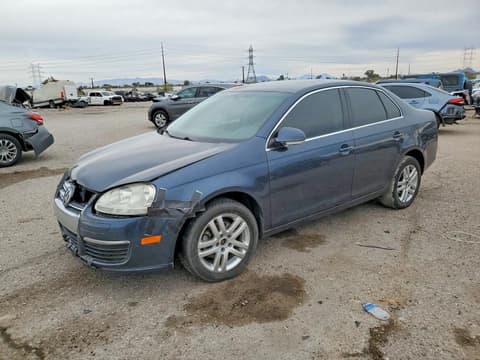 2005 Volkswagen Jetta, VIN 3VWST71K15M640812. Фото 1 з 6 з аукціону Copart. Каталог авто зі США OpenDataCar.