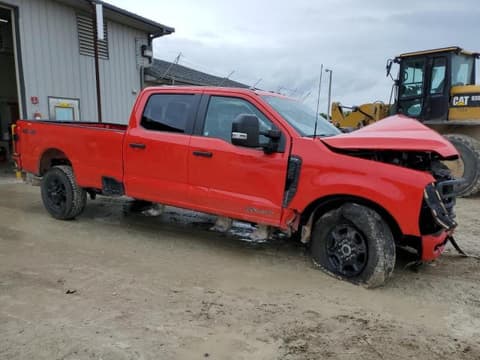 2023 Ford F-350 Super Duty, VIN 1FT8W3BTXPEE14751. Фото 4 з 6 з аукціону Copart. Каталог авто зі США OpenDataCar.