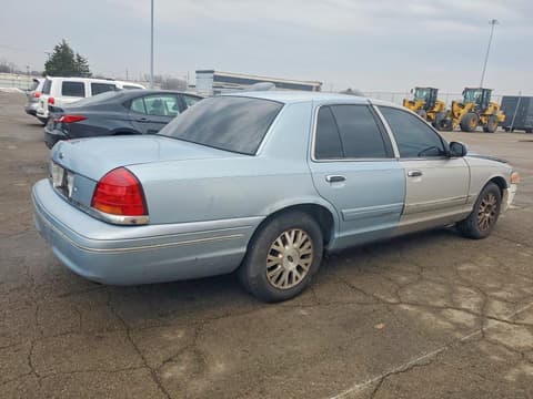 2003 Ford Crown Victoria, VIN 2FAFP74W03X157147. Фото 3 з 6 з аукціону Copart. Каталог авто зі США OpenDataCar.