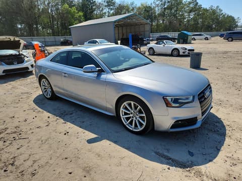 2016 Audi A5, VIN WAUM2AFR5GA028479. Фото 4 з 6 з аукціону Copart. Каталог авто зі США OpenDataCar.
