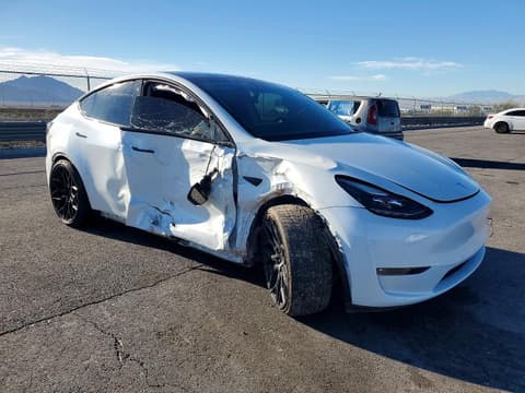 2022 Tesla Model Y, VIN 7SAYGDEF5NF538191. Фото 4 з 6 з аукціону Copart. Каталог авто зі США OpenDataCar.