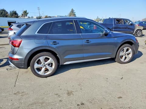 2023 Audi Q5, VIN WA1EAAFY1P2196853. Фото 3 з 6 з аукціону Copart. Каталог авто зі США OpenDataCar.