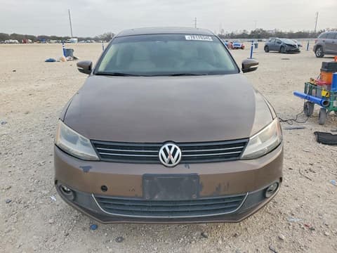 2011 Volkswagen Jetta, VIN 3VWLL7AJ0BM081809. Фото 5 з 6 з аукціону Copart. Каталог авто зі США OpenDataCar.