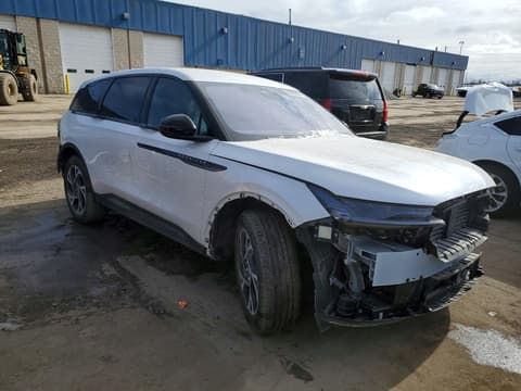 2025 Lincoln Nautilus, VIN 5LMPJ8J44SJ934289. Zdjęcie 4 z 6 z aukcji Copart. Katalog aut z USA OpenDataCar.