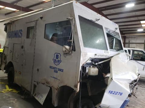 2018 Freightliner Chassis, VIN 4UZAC2EA6JCJZ9950. Фото 4 з 6 з аукціону Copart. Каталог авто зі США OpenDataCar.