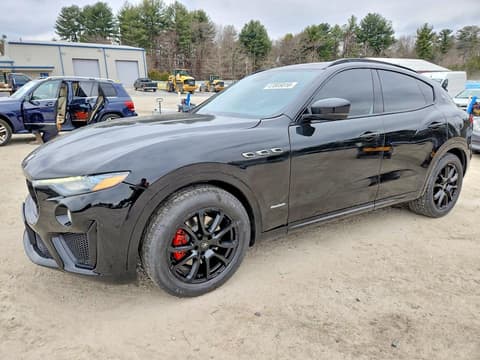 2017 Maserati Levante, VIN ZN661XULXHX226911. Фото 1 з 6 з аукціону Copart. Каталог авто зі США OpenDataCar.