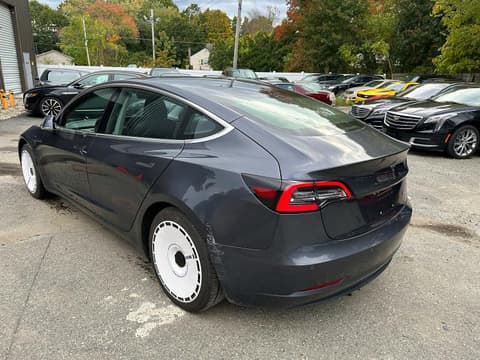 2018 Tesla Model 3, VIN 5YJ3E1EB1JF119421. Фото 3 з 6 з аукціону Copart. Каталог авто зі США OpenDataCar.