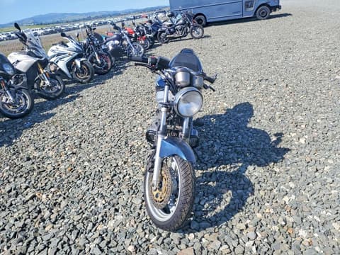 2001 Suzuki GS500, VIN JS1GM51A612100675. Фото 2 из 6 с аукциона Copart. Каталог авто из США OpenDataCar.