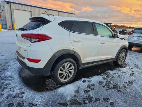 2018 Hyundai Tucson, VIN KM8J2CA40JU765717. Фото 3 з 6 з аукціону Copart. Каталог авто зі США OpenDataCar.