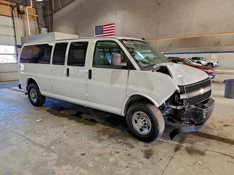 2023 Chevrolet Express 3500, VIN 1GAZGNFP6P1109726. Фото 4 з 6 з аукціону Copart. Каталог авто зі США OpenDataCar.