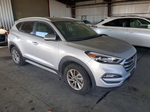 2018 Hyundai Tucson, VIN KM8J33A4XJU683331. Фото 4 з 6 з аукціону Copart. Каталог авто зі США OpenDataCar.