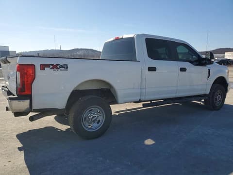 2017 Ford F-250 Super Duty, VIN 1FT7W2B64HEE99989. Фото 3 з 6 з аукціону Copart. Каталог авто зі США OpenDataCar.