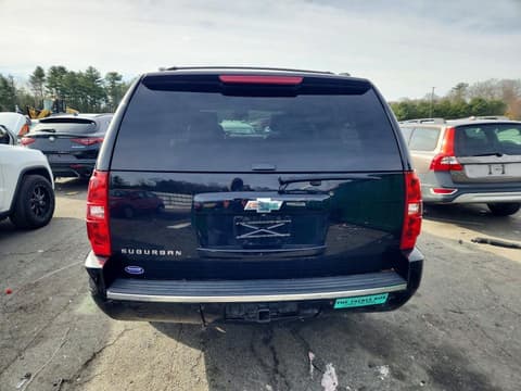 2014 Chevrolet Suburban, VIN 1GNSKKE72ER142543. Zdjęcie 6 z 6 z aukcji Copart. Katalog aut z USA OpenDataCar.