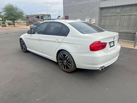 2011 Bmw 3 Series, VIN WBAPH7C54BA801953. Фото 3 з 6 з аукціону Copart. Каталог авто зі США OpenDataCar.