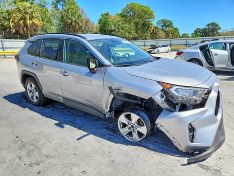 2020 Toyota RAV4, VIN 2T3W1RFV5LC034693. Фото 4 з 6 з аукціону Copart. Каталог авто зі США OpenDataCar.