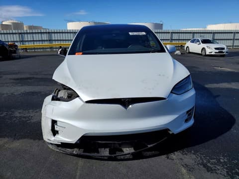 2019 Tesla Model X, VIN 5YJXCAE29KF189886. Фото 5 з 6 з аукціону Copart. Каталог авто зі США OpenDataCar.
