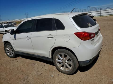 2015 Mitsubishi Outlander Sport, VIN 4A4AP3AU2FE007457. Фото 2 з 6 з аукціону Copart. Каталог авто зі США OpenDataCar.